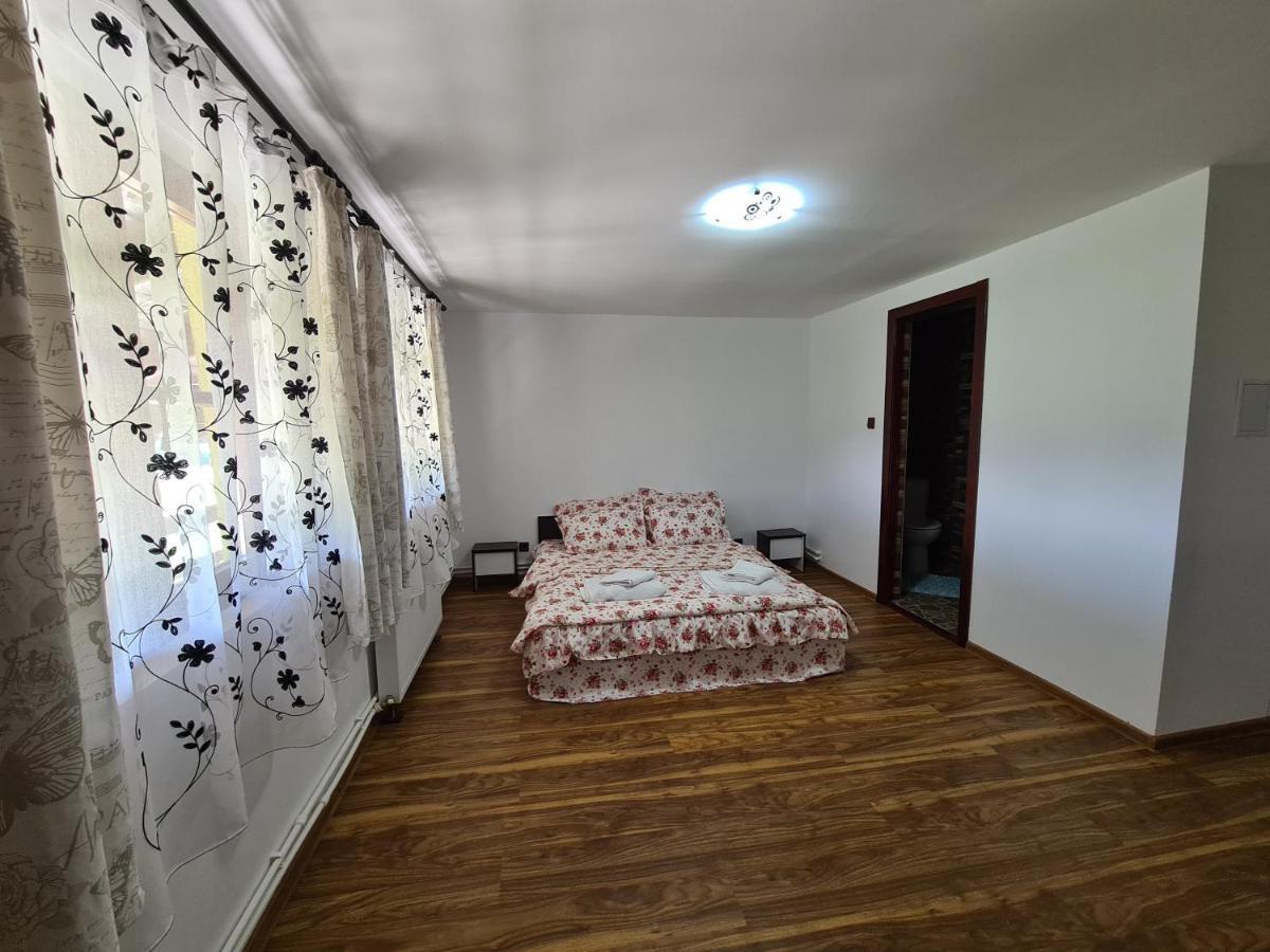 Maricom Home Zarnesti Exterior photo